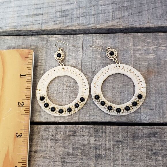 FRENCH HOOK Raffia Wrapped Beaded Earrings - Picture 6 of 8